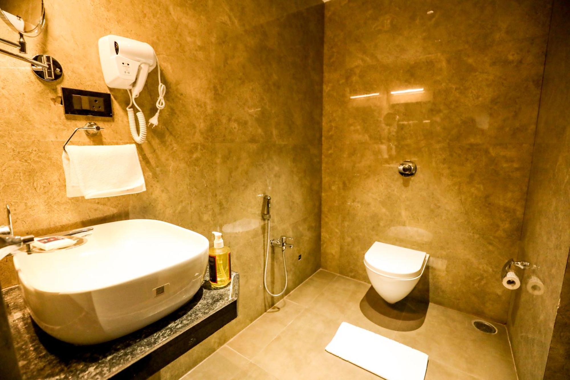 Spree Manor Hotel Aurangābād Extérieur photo